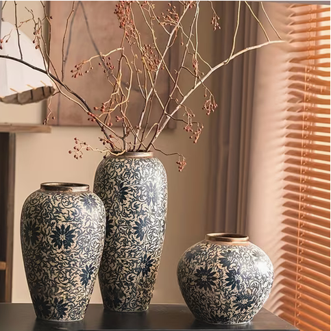 Jingdezhen Vintage Style Vase